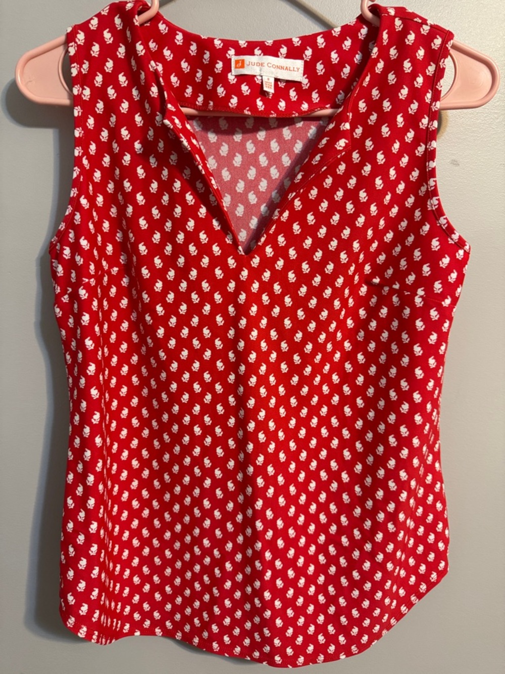 Jude Connally Red Sleeveless V-Neck Printed Women’s Small